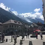 Daire Beautiful In Centre With Superb Mountain Views Chamonix