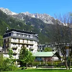 Beautiful In Centre With Superb Mountain Views Daire *