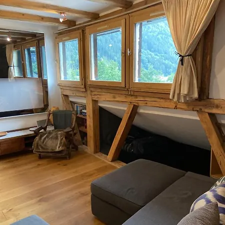 Апартаменты Beautiful In Centre With Superb Mountain Views *