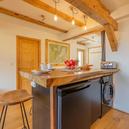 Beautiful In Centre With Superb Mountain Views Apartment Chamonix